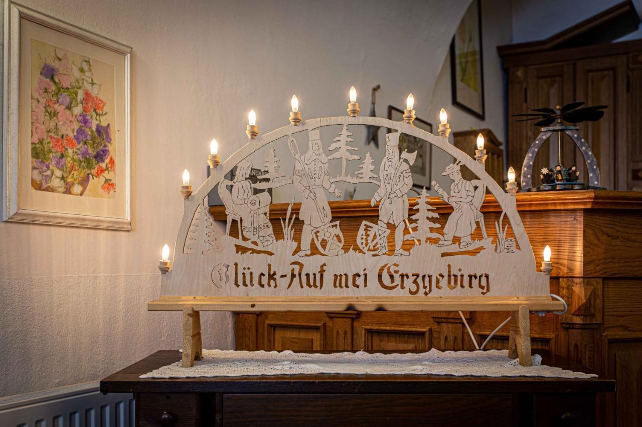 Das Buettner- Im Herzen Von Schneeberg Schneeberg  Kültér fotó